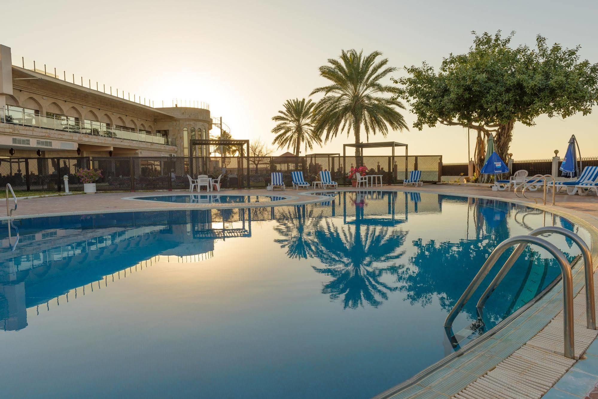 Al Qurum Resort Mascate Extérieur photo
